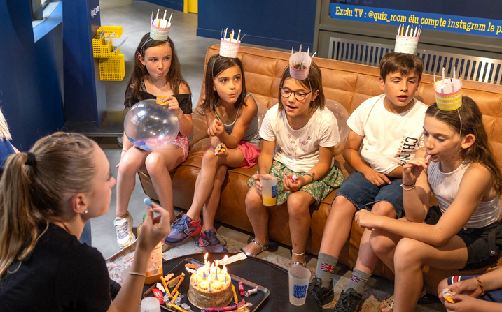 Un anniversaire pour buzzer chez Quiz Room Reims