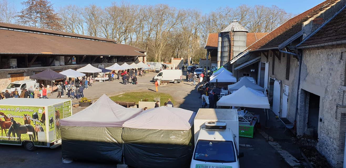 Marché de paysan de Gueux 