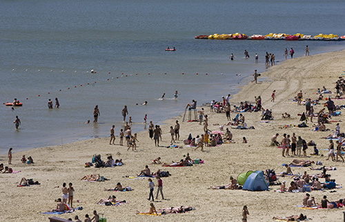 Axo'Plage - Base de loisirs du lac de Monampteuil