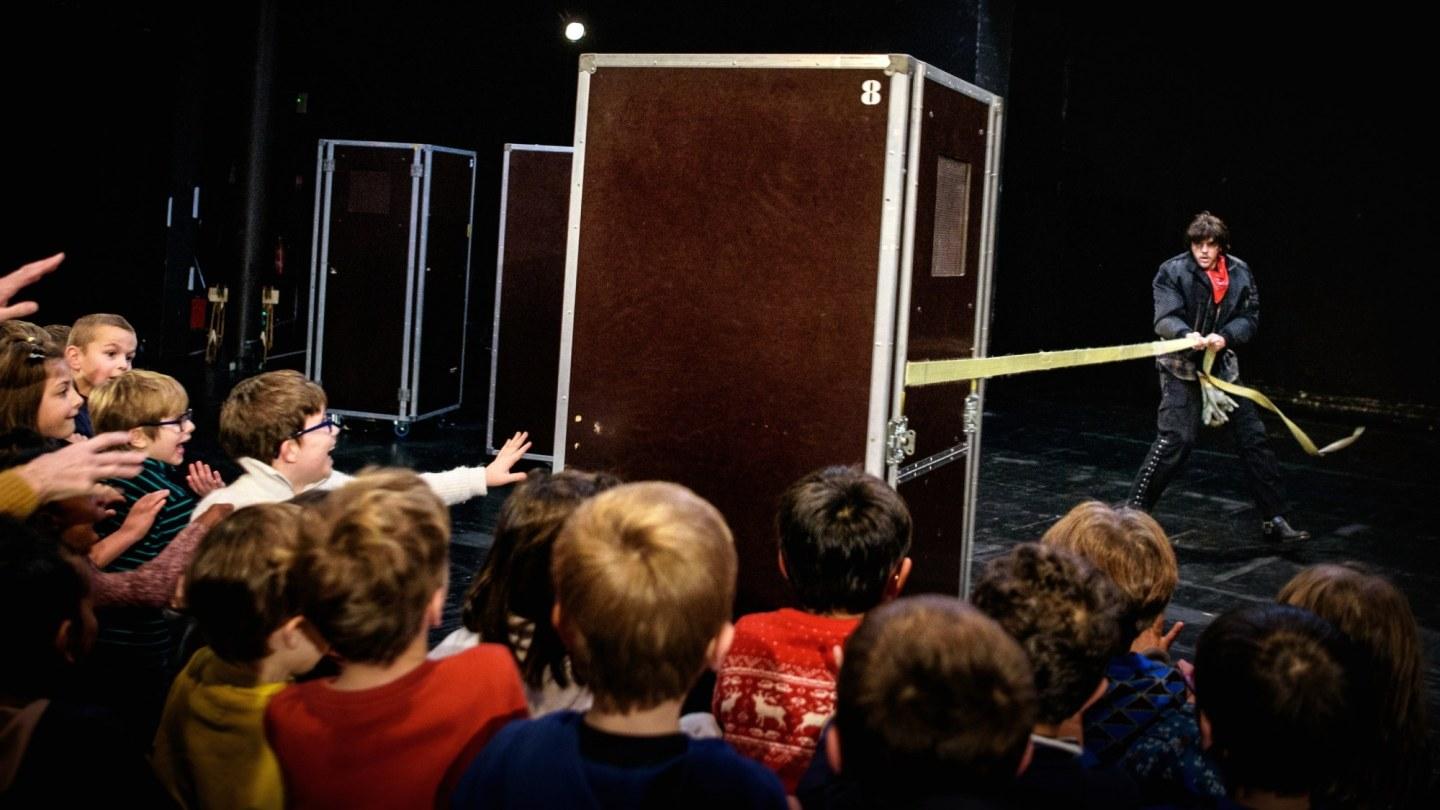 "A poils", théâtre musical dès 3 ans au Cirque du Manège, scène nationale de Reims