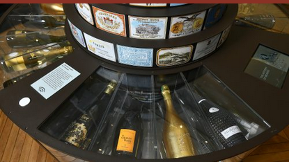"Mamie Etiquette" : visite P'tits Bouchons au Musée du Vin de Champagne et d'Archéologie Régionale d'Epernay