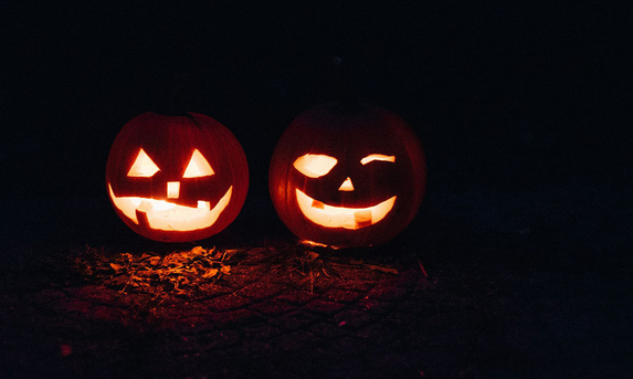 Lectures autour d’Halloween à la bibliothèque de Laon