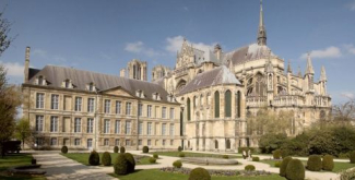 Palais du Tau de Reims et Tours de la Cathédrale de Reims